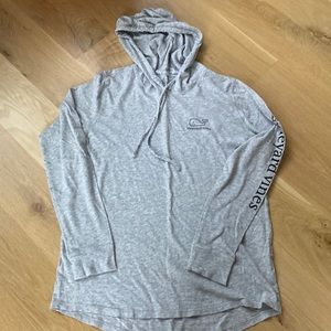 Vineyard Vines Grey long sleeved tee